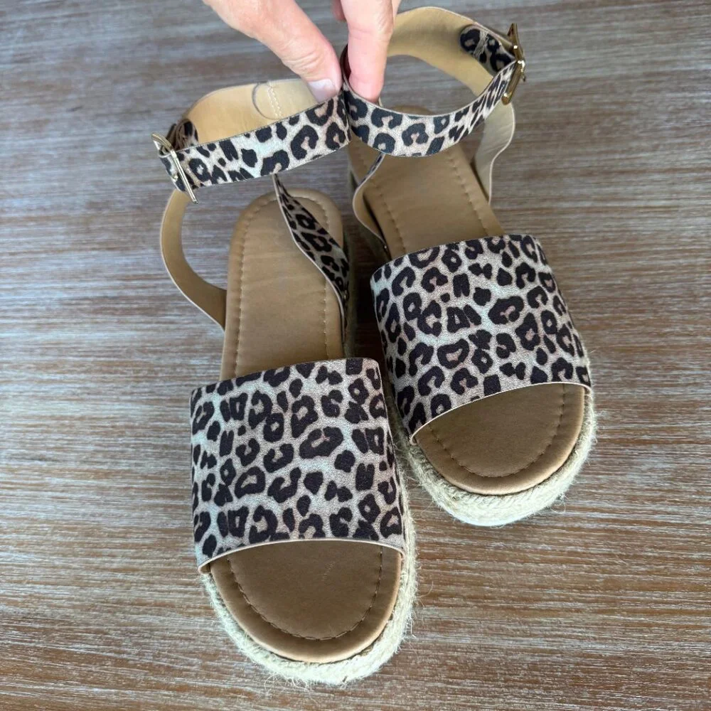 Forever Leopard Print Open‎ Toe Ankle Strap Espadrille Size 10